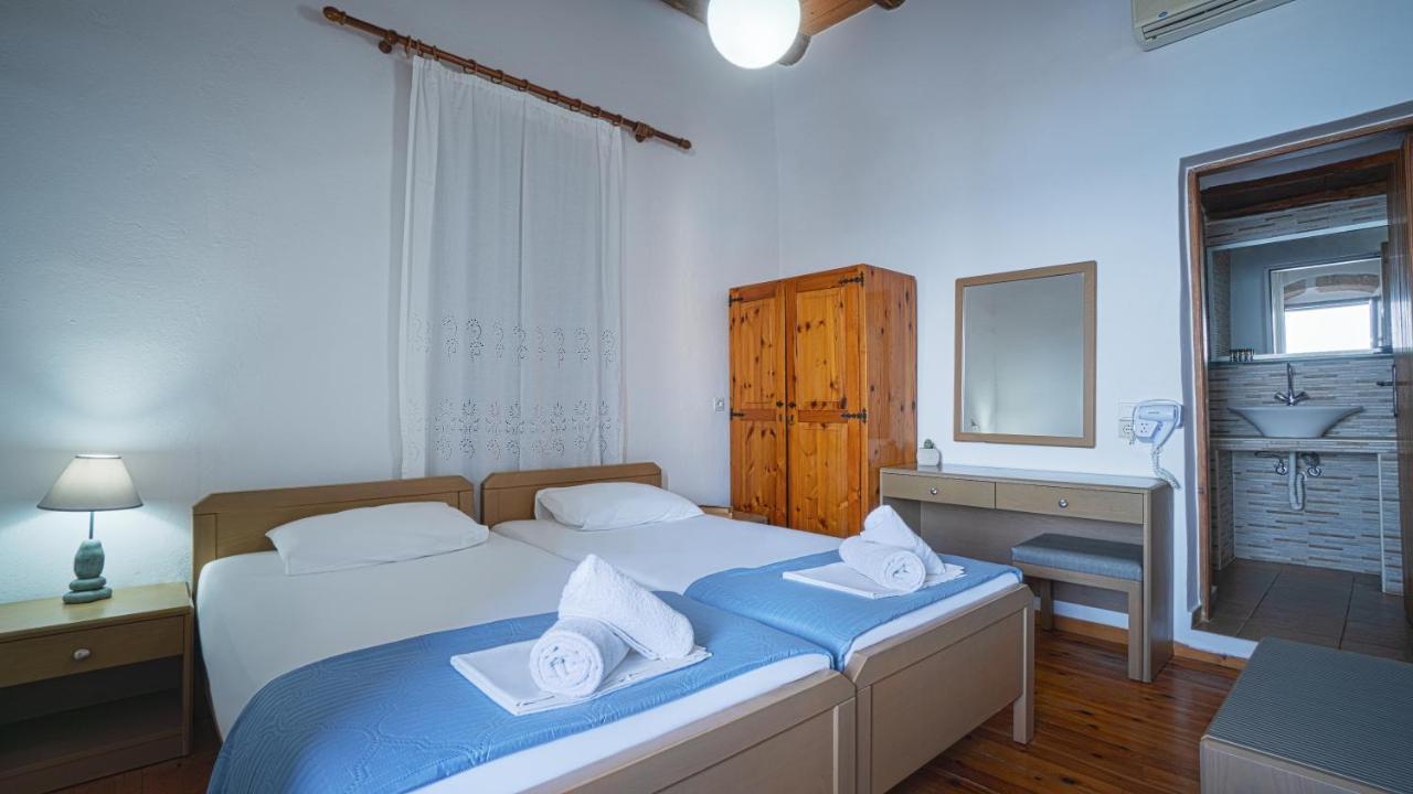 Villa Niki Lutró Kültér fotó
