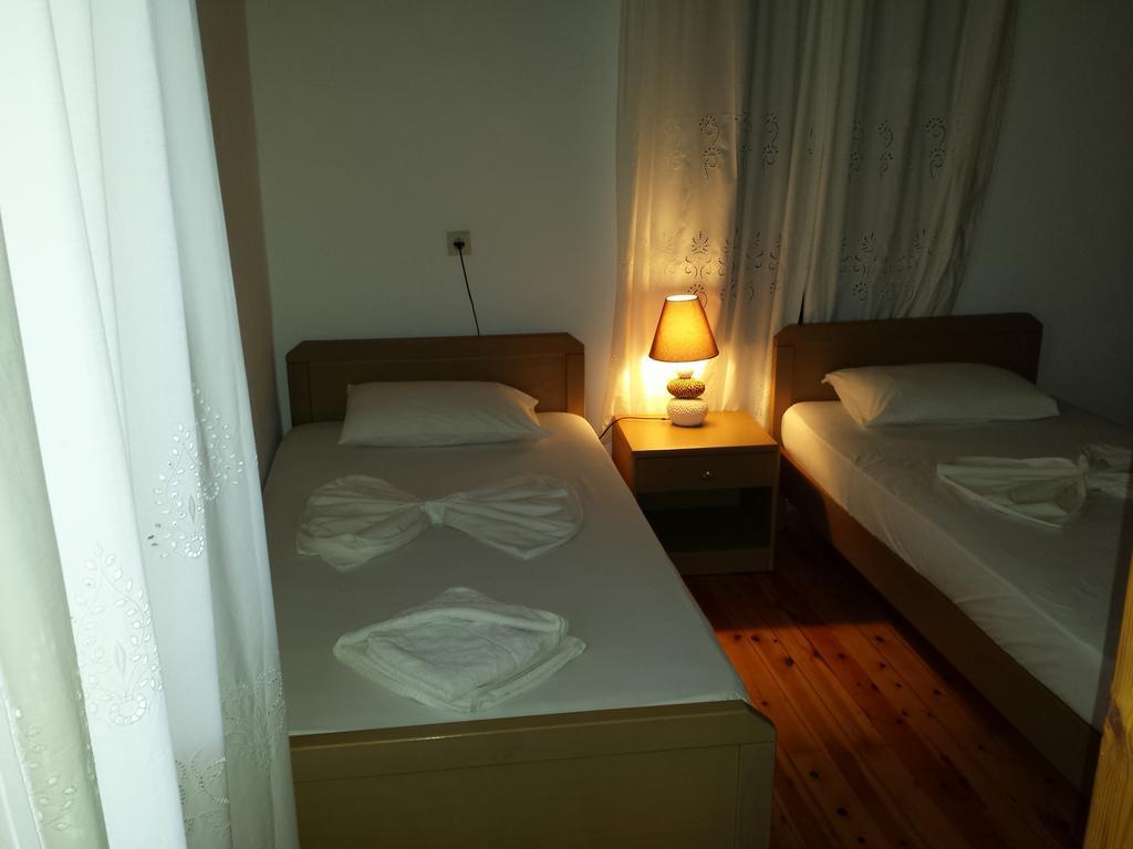 Villa Niki Lutró Szoba fotó